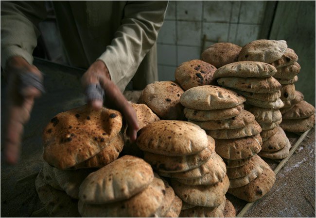 Египет готовится к реформам в области субсидирования "народного" хлеба