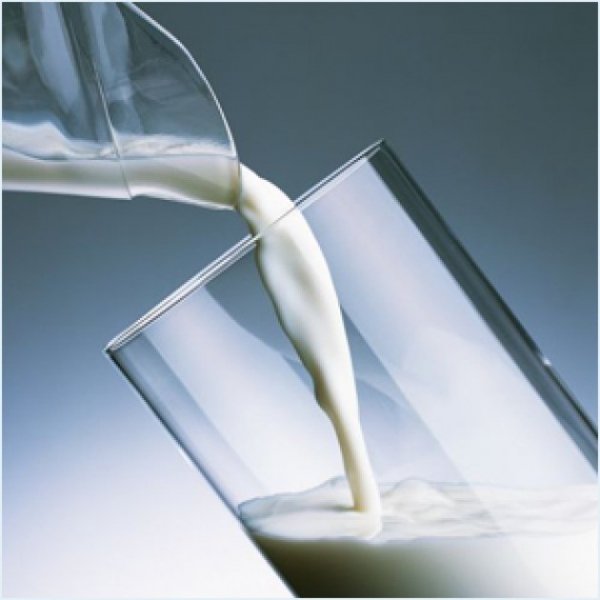 Россиянам предлагают молоко и молочную продукцию по ценам выше прошлогодних 