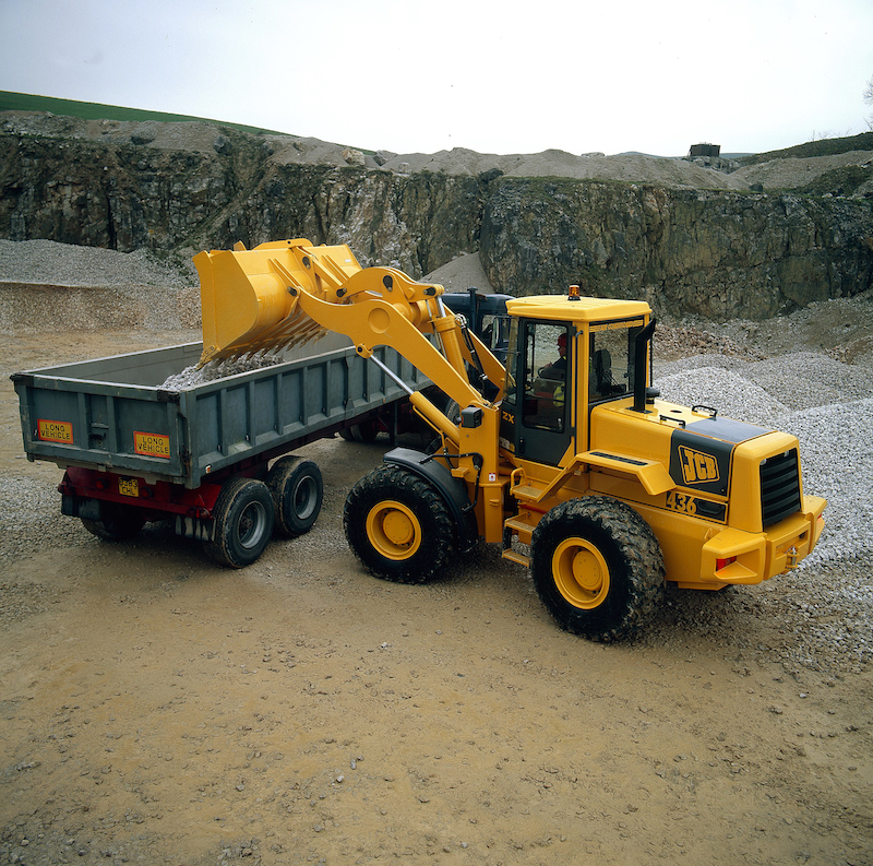 1995 - A number of wheeled loaders including the 436 were launched