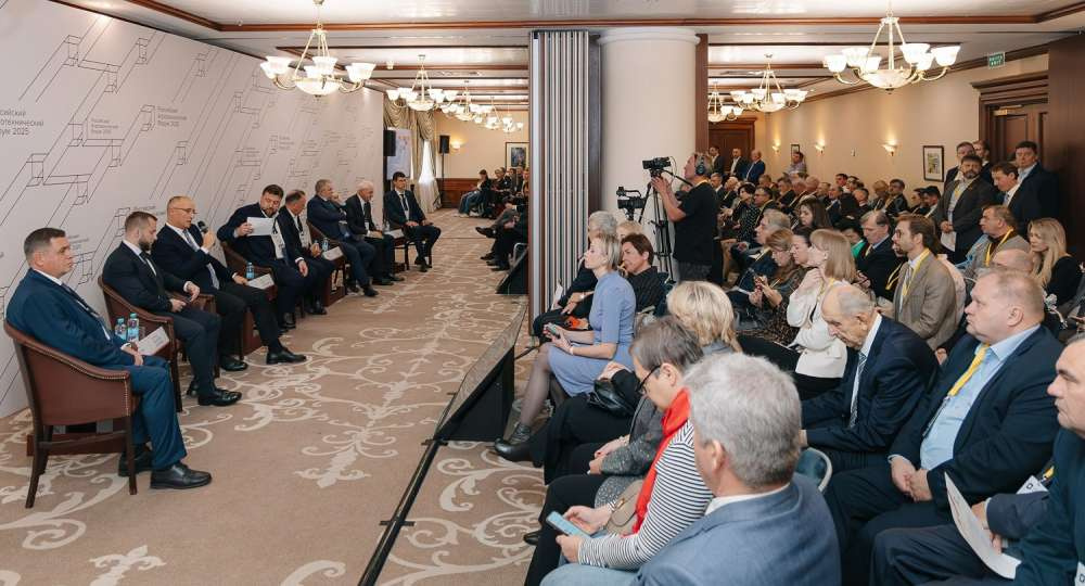 Производители сельхозтехники обсудили ситуацию на рынке в ходе Российского агротехнического форума