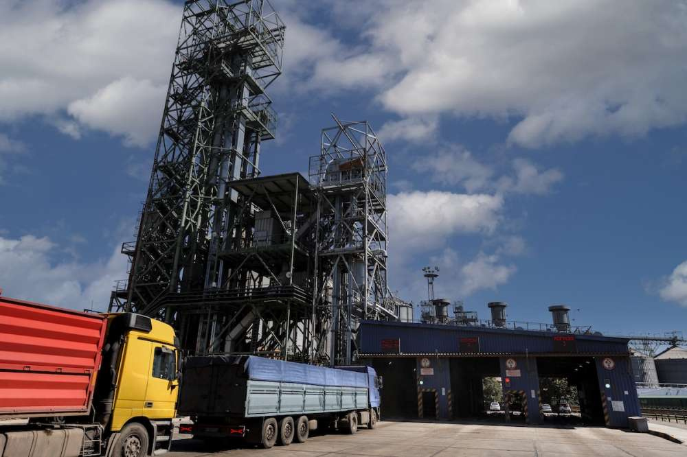 «Новороссийский Зерновой Терминал» разгрузил в декабре рекордное количество зерновозов