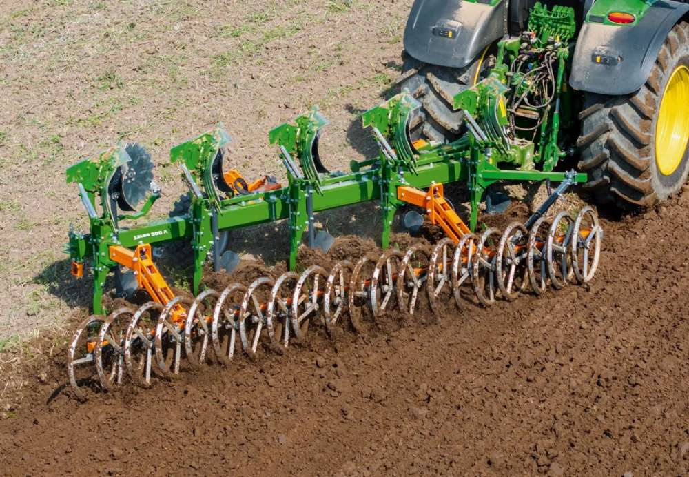 Плуги Amazone с бороздоуплотнителями VSS