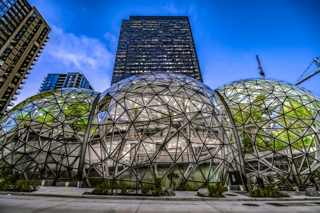 сферы Amazon Сиэтл